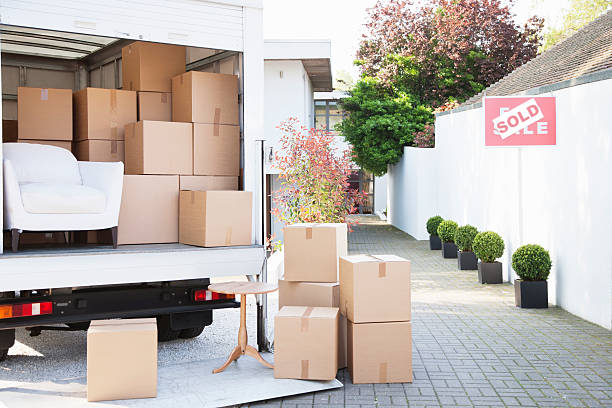 Safe Ship Moving Services: Useful Moving Equipment to Have